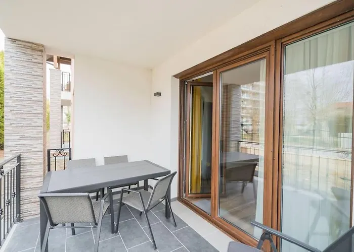 Honved 77 Ii. By Bltn